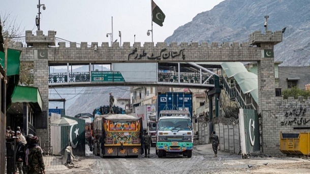 پاکستان مجوز تهاتر با افغانستان، ایران و روسیه را صادر کرد