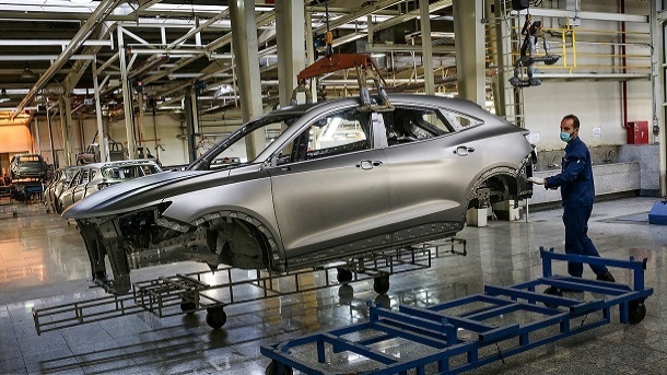 بازی عجیب در زمین خودرو