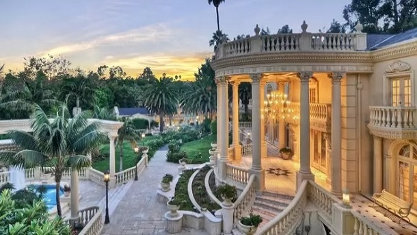 شرایط عجیب برای بازدید از خانه های لاکچری 