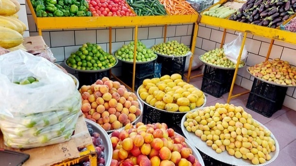 تداوم کاهش قیمت میوه تا فصل تابستان