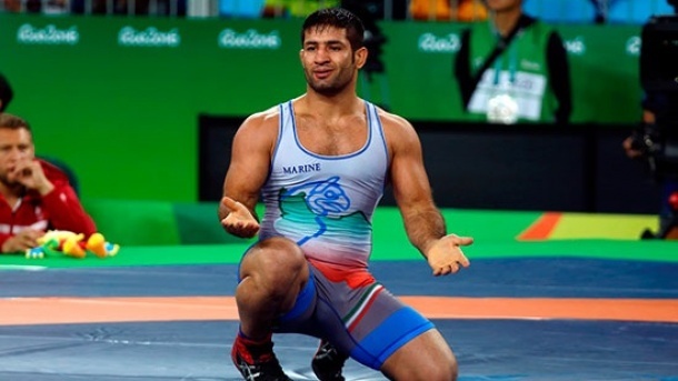 درگیری ماموران شهرداری با سعید عبدولی، کشتیگیر تیم ملی