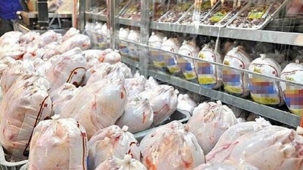 افزایش تقاضای مرغ همزمان با افزایش قیمت گوشت قرمز