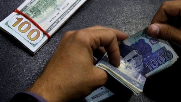 تورم همسایه شرقی در قله 50 ساله قرار دارد