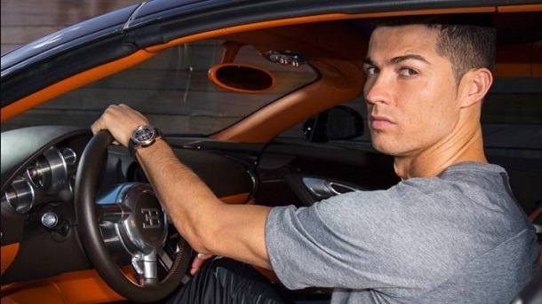 سه ماشین گرانقیمت پارکینگ کریستیانو رونالدو