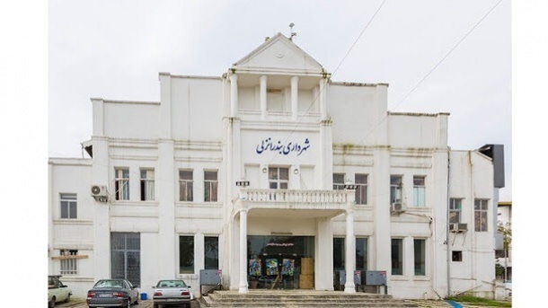 شهردار انزلی با حکم‌قضایی برکنار شد