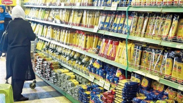 ماکارونی در فروشگاه ها توزیع نمی شود