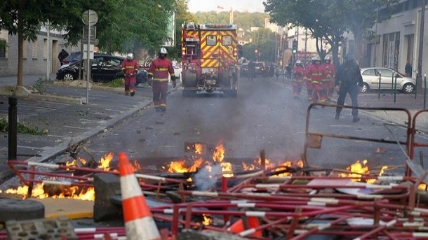 خسارت 1 میلیارد یورویی اعتراضات اخیر به اقتصاد فرانسه