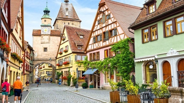 امتیازات شگفت انگیز مستاجران در قاره اروپا