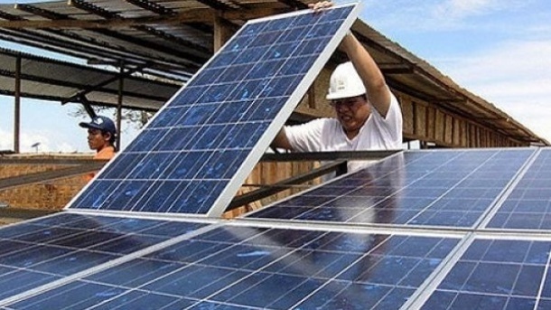 ساخت صفحات خورشیدی که خود را تعمیر می‌کنند