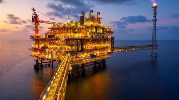 جنجال در میدان گازی آرش