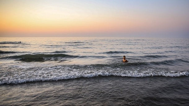 دریای خزر کوچک می‌شود