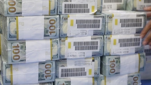 هشدار درباره مداخله طالبان در امور بانک مرکزی افغانستان