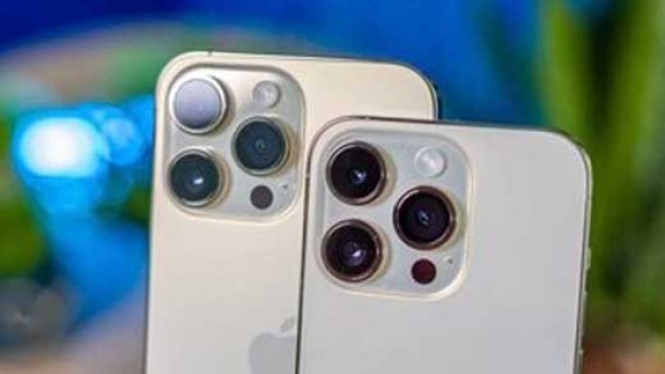 واردات گوشی آیفون مسافری دیگر به صرفه نیست