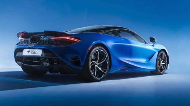 مک لارن با تم رنگی جدید