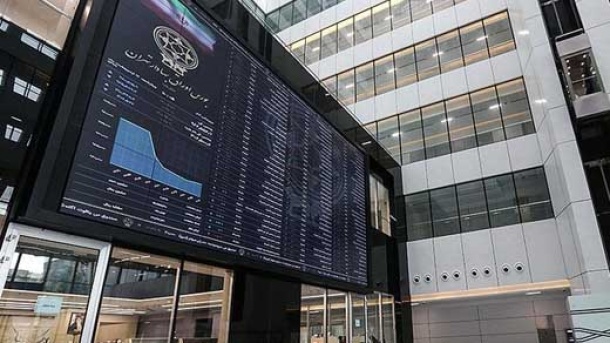 بورس از اولویت اول خارج شد؟