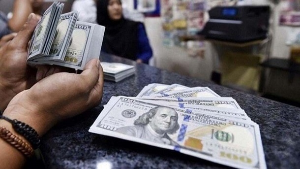 پیش‌بینی قیمت دلار تا پایان سال 1402