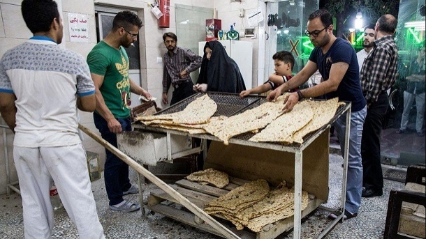فروش نان در تهران فعلا با همان نرخ قبلی