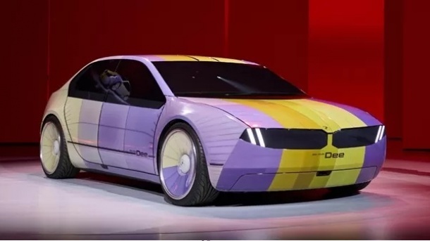 ب‌ام‌و نویه کلاس