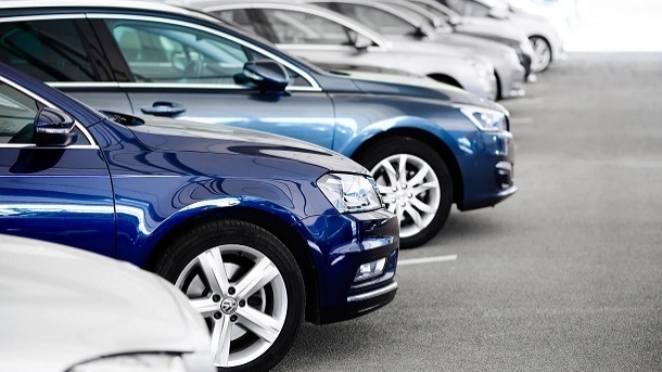 ریزش شدید قیمت خودرو با واردات کارکردهها