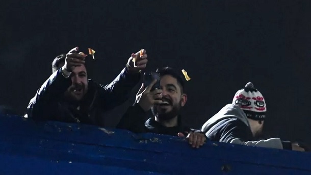 برخورد آرژانتین با کسانی که اسکناس کشور را آتش میزنند