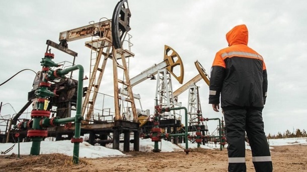 بهای نفت در بازار جهانی