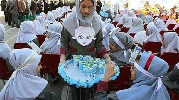 امسال شیر رایگان در مدارس توزیع می شود؟