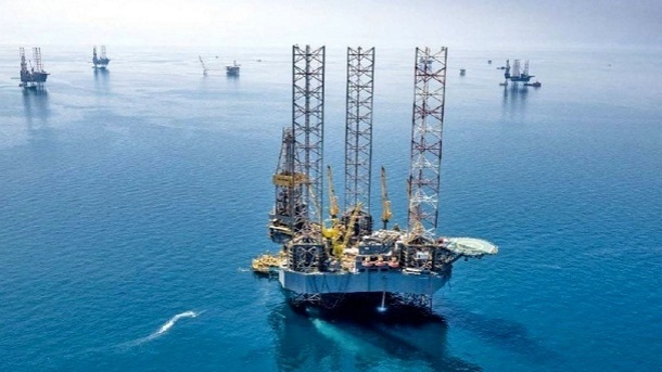 مناقشات جنجالی بر سر میدان نفتی آرش