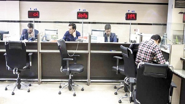 سهم مردم عادی از وامهای 100 میلیونی، صفر است