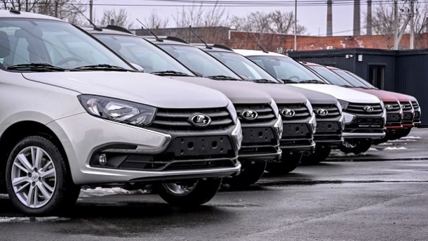 آمریکا، خودروسازان روسیه را تحریم کرد