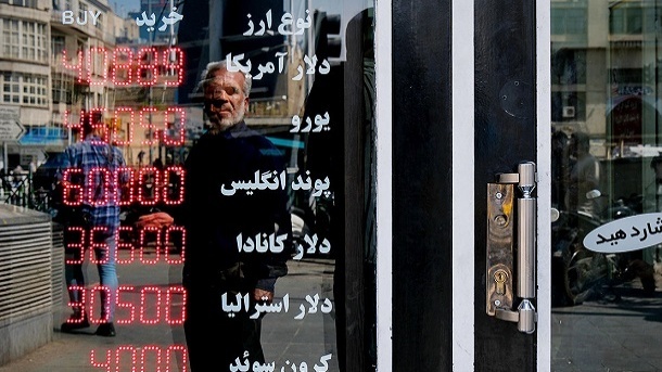 بازار ارز با خبر پایین رفت با تکذیب خبر برگشت