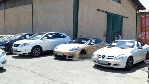 برگزاری مزایده خودرو‌های سبک و سنگین وارداتی 