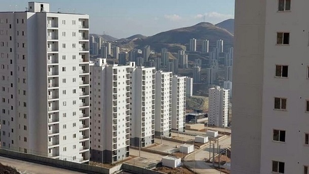نفت در برابر ساخت مسکن