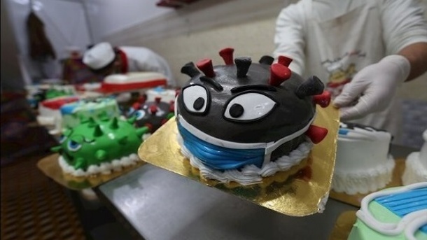 اعلام قیمت نجومی شیرینی و کیک‌های سفارشی