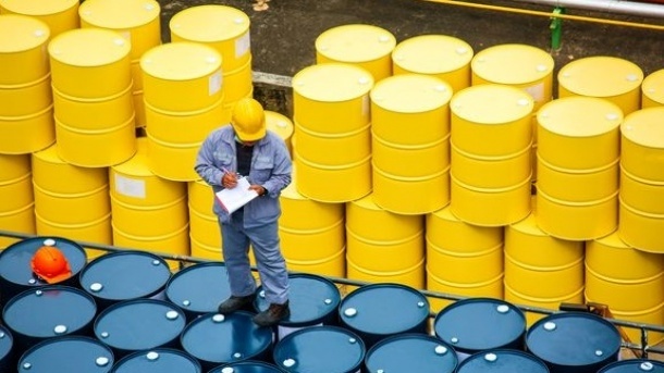 بهای نفت در بازارهای جهانی