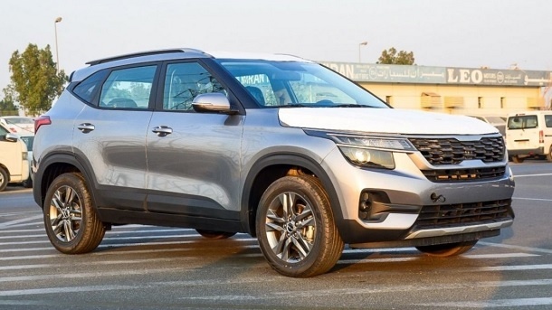محدودیت حجم موتور، نرخ خودروهای وارداتی را بالا میبرد؟