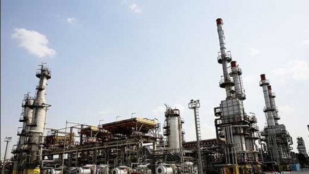 استخراج بنزین با روشی جدید در پالایشگاه تهران