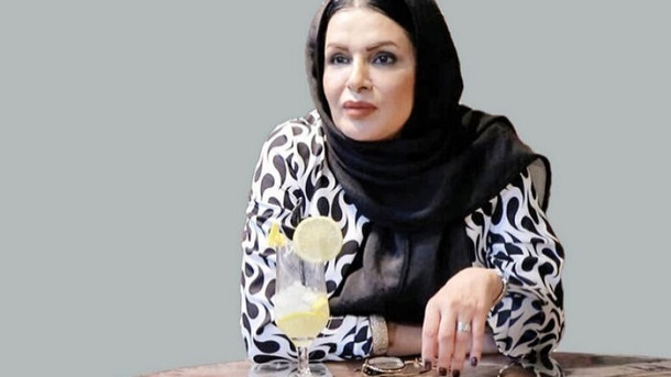 آخرین پیامک همسر مهرجویی که به مونا نرسید، چه بود؟