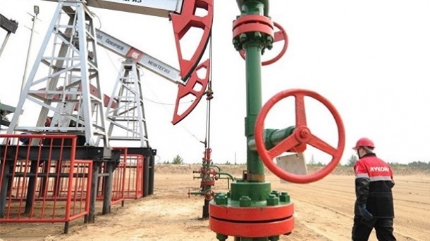 بهای نفت در بازارهای جهانی