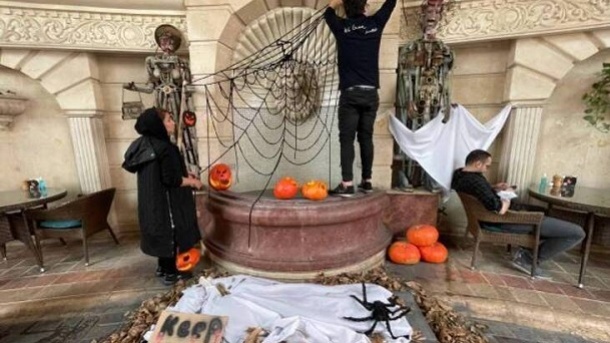 برخورد با پنج کافه برگزارکننده جشن هالوین