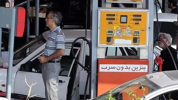 خالی کردن حساب 300 هزار مشتری پمپ بنزین