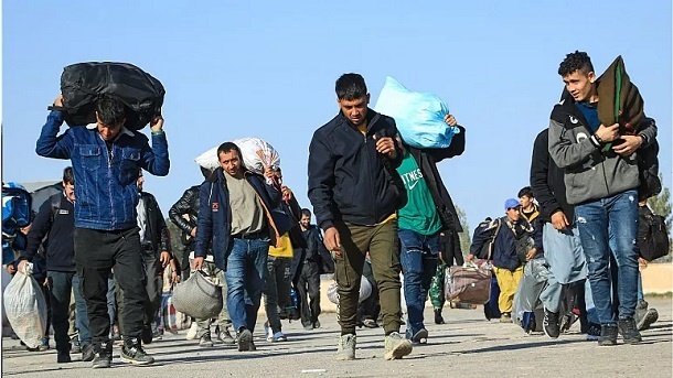 افغانهایی که مجبور به ترک ایران میشوند، 2 برابر شد