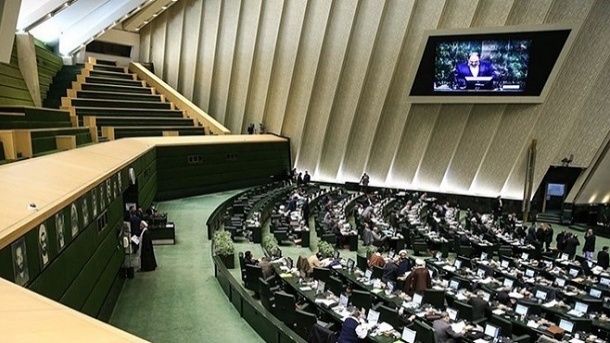 با مصوبه جدید مجلس، سن بازنشستگی افزایش یافت