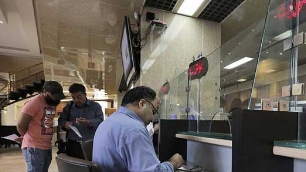 با حقوق 9 میلیون تومانی چگونه میتوان قسط 35 میلیونی مسکن پرداخت کرد؟!