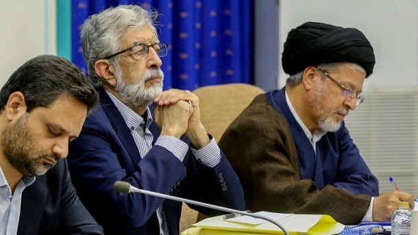 جنجال در زمان سخنرانی حدادعادل