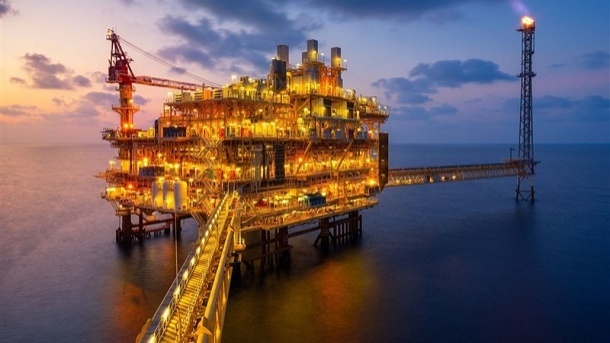 میدان گازی آرش؛ گفت‌وگو با زبان دكل