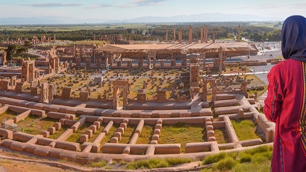 اتباع کدام کشورها می‌توانند بدون ویزا به ایران سفر کنند؟