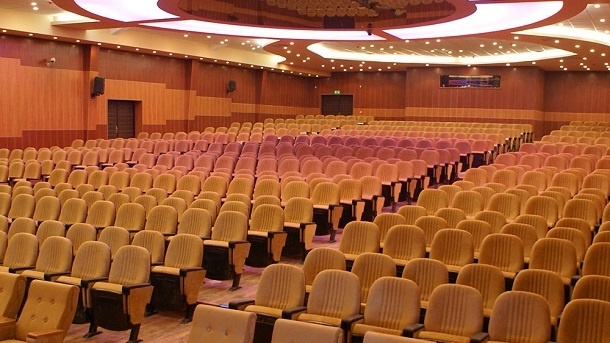 همایش جنجالی سازمان مالیاتی در شهر شیراز