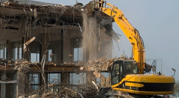 2 ساختمان لوکس شهر رامسر تخریب شد