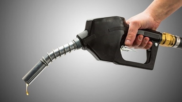پیشنهاد‌ کاهش 4.5 میلیارد دلار یارانه بنزینی‌ ثروتمندان