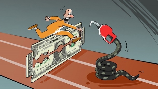 قیمت بنزین در صورت تایید سران قوا گران میشود